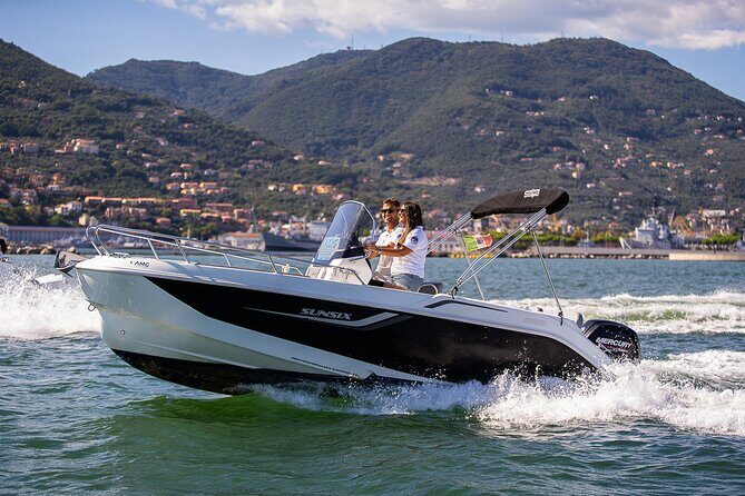 Private Boat Tour Cinque Terre and Portovenere - Sunsix - Who Is This Tour Best For?