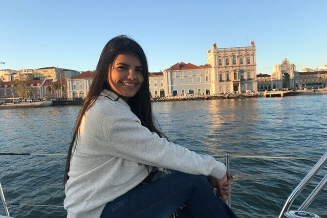 PRIVATE BOAT TOUR Lisbon - Deep Dive into the Value