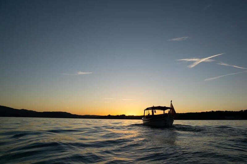 Private boat tour on Lake Lucerne from Lucerne - Key Points