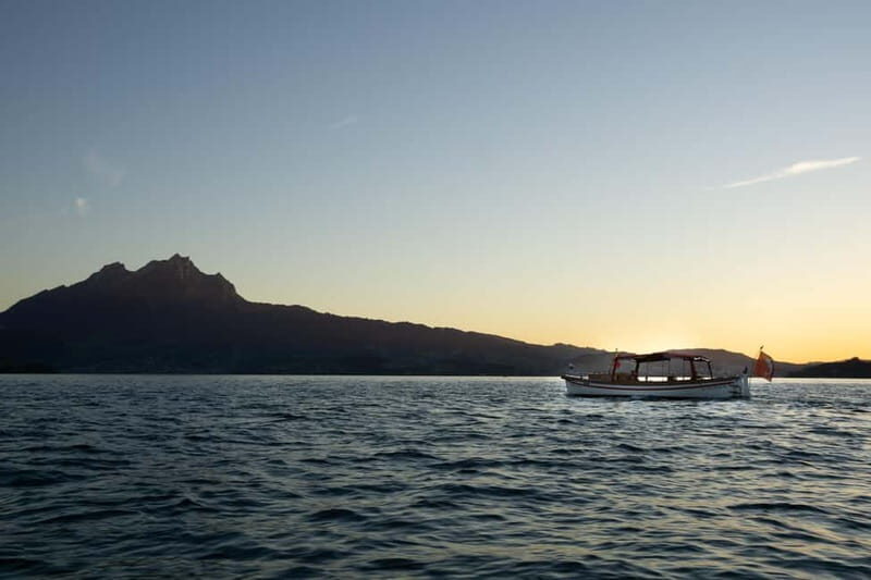Private boat tour on Lake Lucerne from Lucerne - The Highlights of the Tour