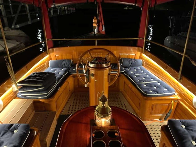 Private boat tour on Lake Lucerne from Lucerne - What to Expect from Your Private Boat Experience