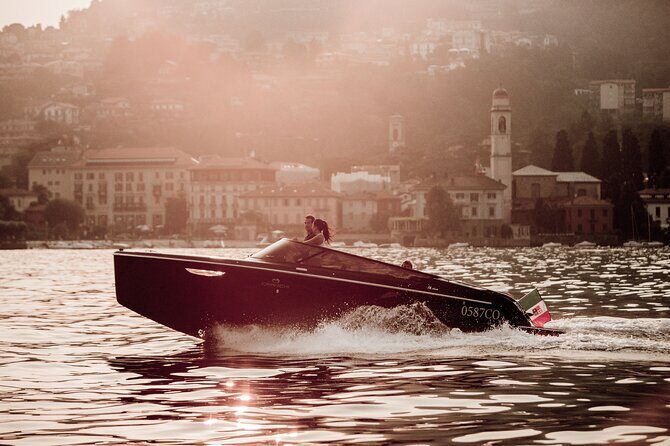 Private Boat Tour on the Lake Como - Exploring Lake Como from the Water