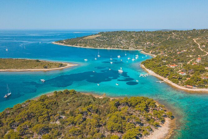 Private Boat tour to the Blue Lagoon & Solta - Swim, Snorkel, Tan and Relax! - Exploring the Hidden Charms of Croatia’s Coast with a Private Boat Tour