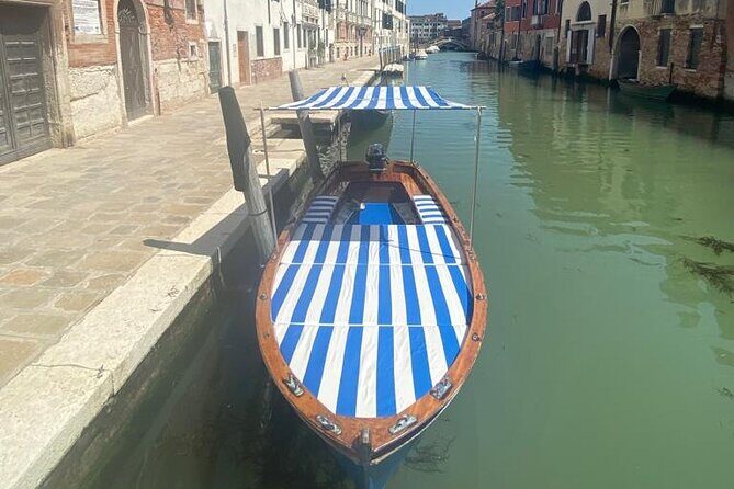 Private boat tour to the islands of Venice - The Sum Up