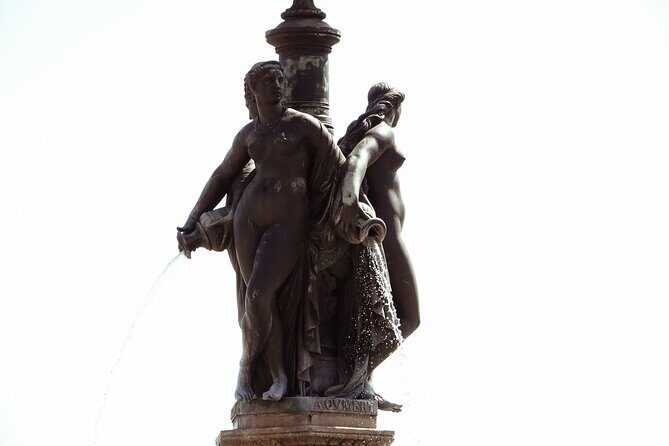 Private Bordeaux History Tour with a glass of Bordeaux wine. - Frequently Asked Questions