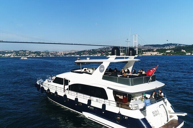 Private Bosphorus Sightseeing Cruise on Luxury Yacht - Who Will Love This Tour?