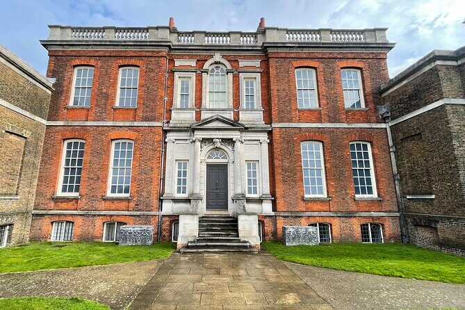 Private Bridgerton Walking Tour of Greenwich - Key Points