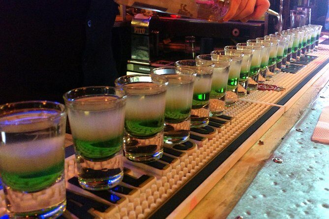 Private Bucharest Pub Crawl - A Genuine Look at the Bucharest Private Pub Crawl