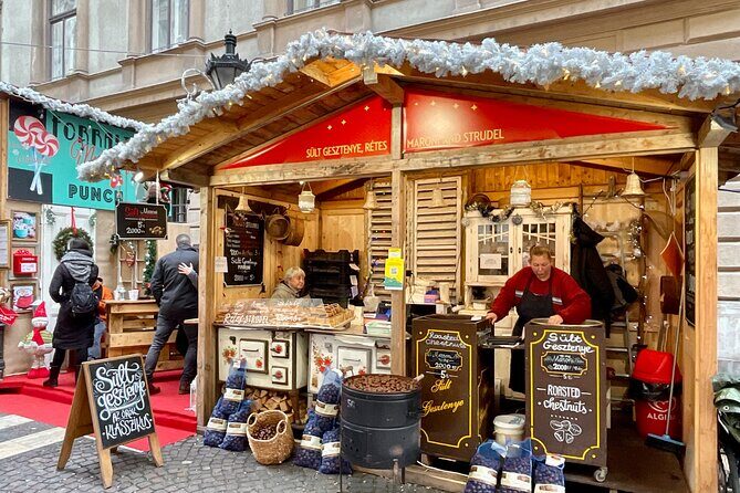 Private Budapest Christmas Market Tour with Chimney Cake & Mulled Wine - The Itinerary Deep Dive
