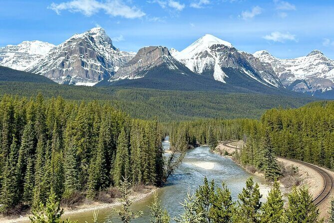 Private Calgary to Lake Louise and Moraine Lake Tour - What Makes This Tour Stand Out