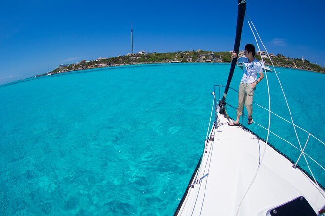 Private Cancun Sailboat Cruise with Beers and Sodas Included - Key Points
