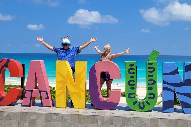 Private Cancun Shopping and City Tour - Starting with the Mayan Site: Zona Arqueologica El Meco