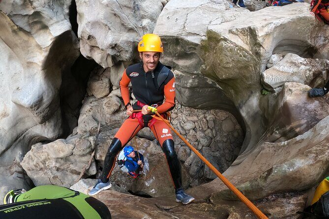 Private canyoning adventure in the Buitreras Canyon - What is the Canyoning Tour in Buitreras Canyon All About?