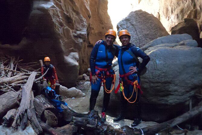 Private canyoning adventure in the Buitreras Canyon - Practical Considerations