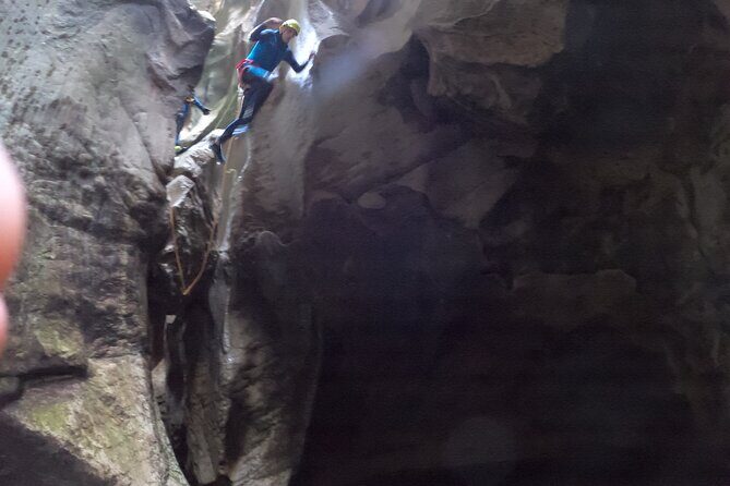 Private canyoning adventure in the Buitreras Canyon - Who Should Consider This Tour?
