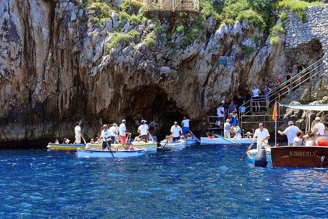 PRIVATE CAPRI ISLAND & BLUE GROTTO Full Day boat tour. - The Sum Up