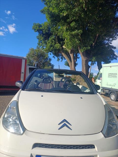 Private Capriolet city tour through Lisbon for 4 Hours - Introduction