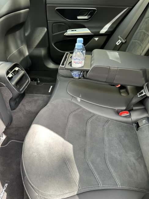 Private Car with Chauffeur Luxury Tour, Le Mont Saint Michel - Exploring Le Mont Saint Michel in Style: A Practical Review of the Luxury Private Tour