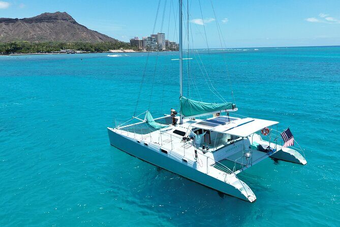 Private Catamaran Charter in Waikiki (1-6 Guests) - The Experience in Detail
