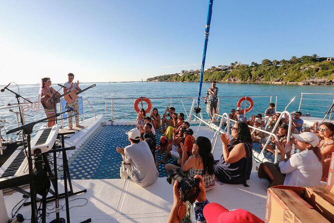 Private Catamaran from Cancun to Isla Mujeres | For up to 100 pp - FAQs