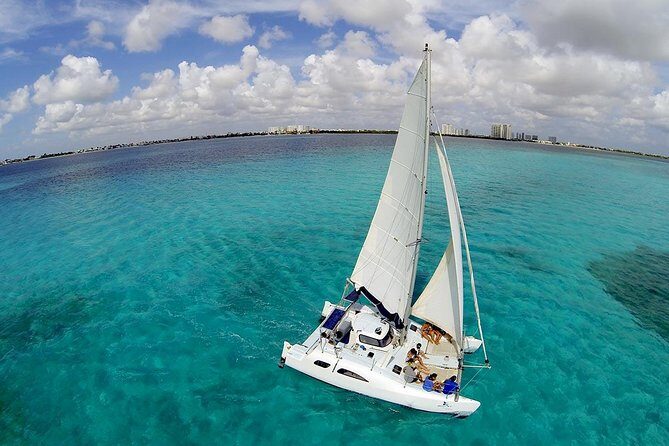Private Catamaran from Cancun to Isla Mujeres for up to 13 People - FAQ