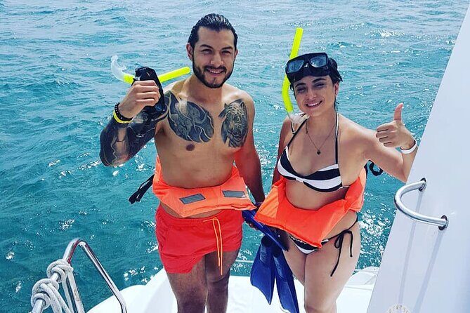 Private Catamaran to Isla Mujeres & Open Bar - Who Will Appreciate This Tour?