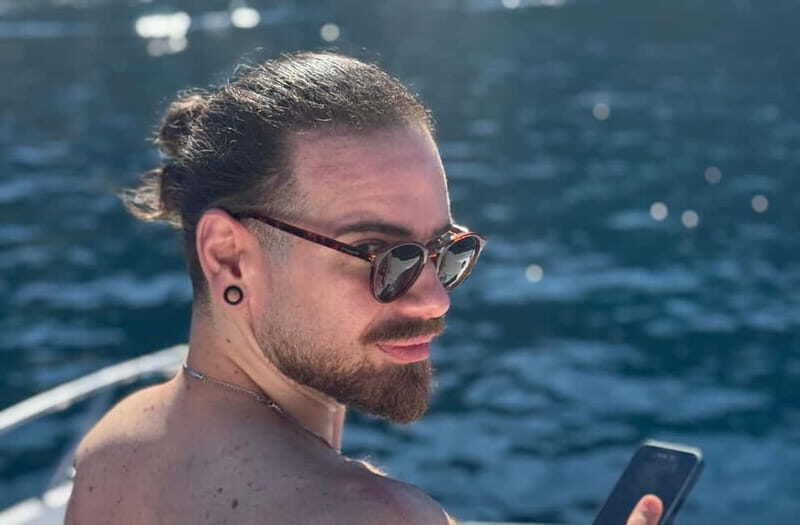 Private Catamaran Tour West Coast of Palermo with Lunch and Snorkeling - The Crew and Service