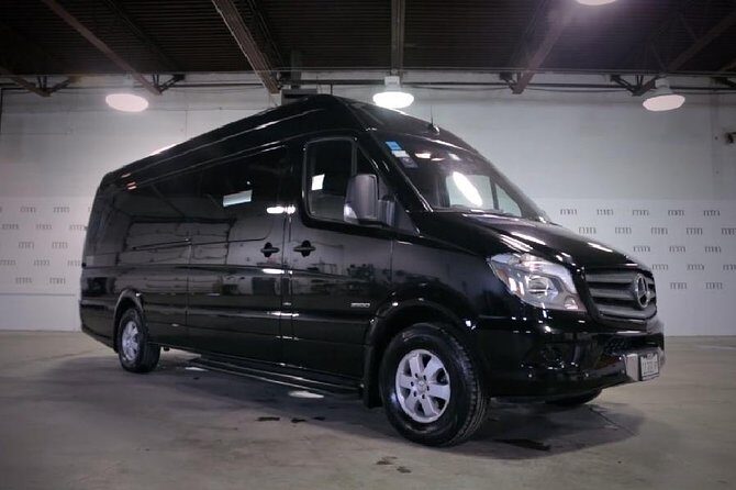 Private Chicagoland One-Way Transfer by Mercedes Sprinter - Key Points