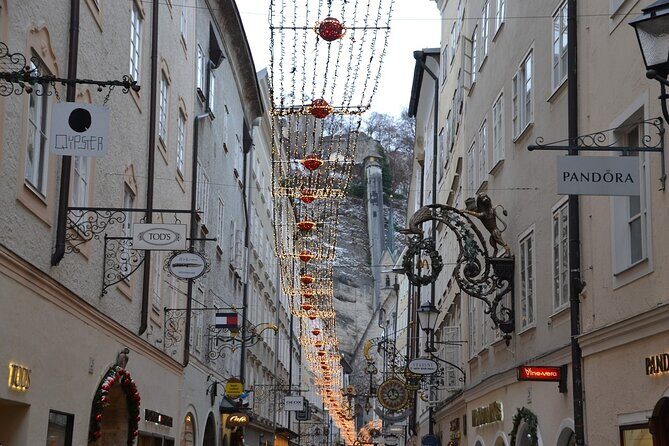 Private Christmas Market Tour in Salzburg - Key Points