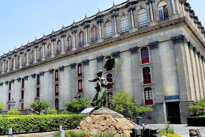 Private City Tour Guadalajara and Tlaquepaque - Starting the Tour: An Introduction to Guadalajara’s Heart