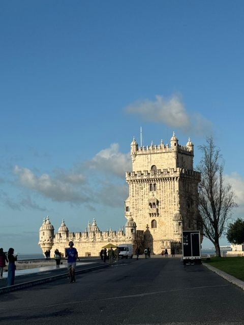 Private City Tour: Highlights of Lisbon - Starting Point and Transportation