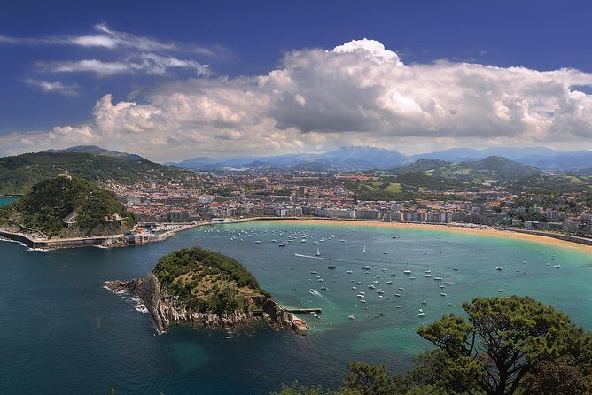 Private City Tour of San Sebastian with introduction to Pintxos Culture - Starting at Monte Igueldo