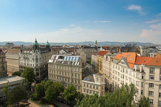 Private city tour of Vienna with driver and guide with hotel pick up - Who Should Consider This Tour?