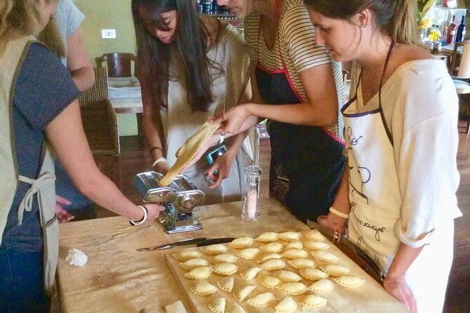 Private Cooking Class in a Florentine Villa with Transfer - What to Expect from the Experience