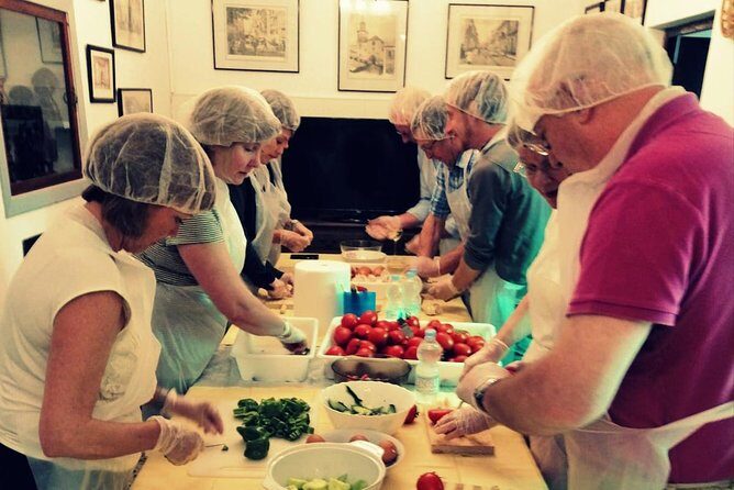 Private Cooking Class in Traditional Andalusian Housing - Detailed Breakdown of the Experience