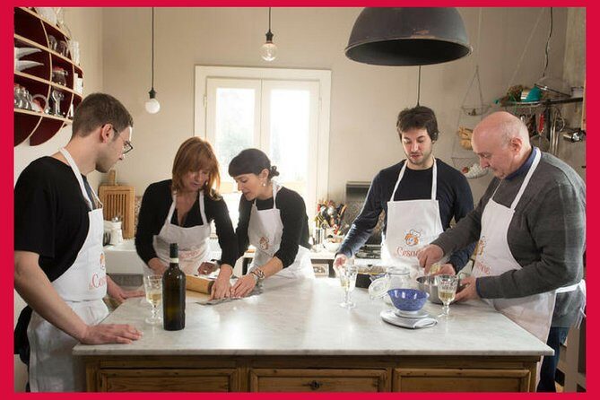 Private Cooking Class with Wine Tasting in a Local Home in Civitavecchia - Key Points