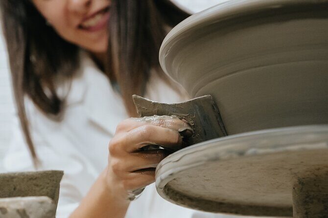 Private course of Apulian Ceramics in Masseria - FAQ