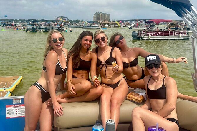 Private Crab Island Pontoon Charter with Bote Hangout Floats! - FAQ