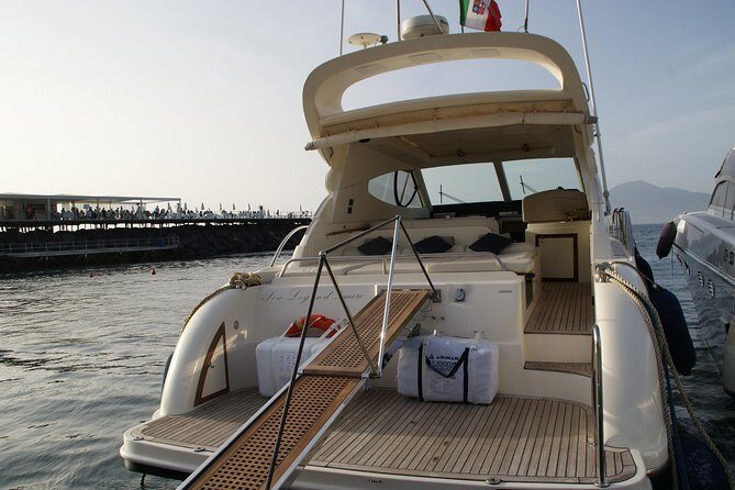 Private Cruise from Naples to Capri and Amalfi Coast - yacht 50' - The Value of the Tour