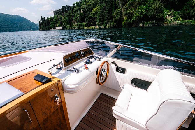 Private Cruise on Lake Como with Speedboat from 1H to 4H - The speedboat experience: what it feels like on the water
