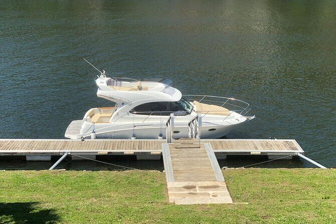 Private Cruise on Luxury Yacht in Porto - Analyzing the Value