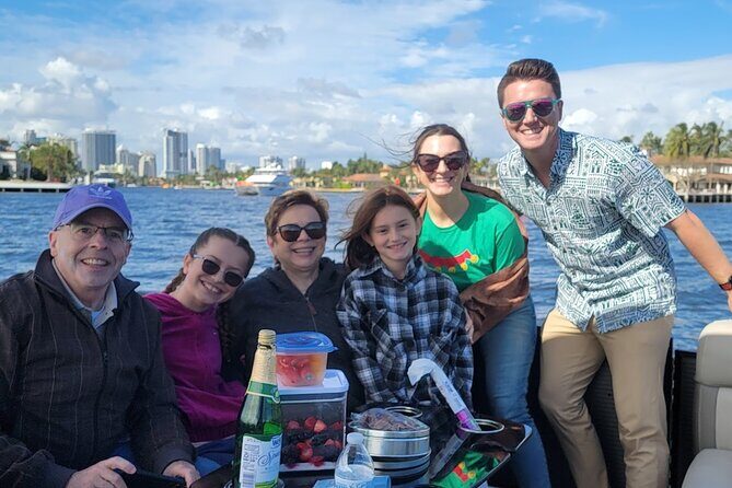 Private Cruise Or Sandbar Trip in Fort Lauderdale/Day or Night - An Honest Look at the Experience