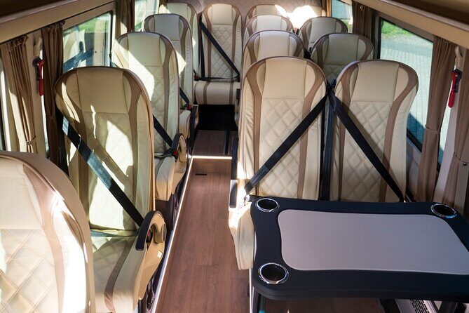 Private Cruise Port to Airport Transfer in Barcelona - Real Traveler Feedback: What the Reviews Tell Us