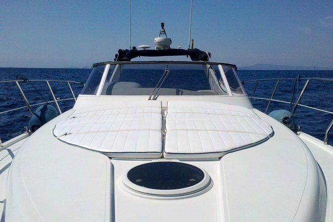 Private Cruise to Capri and Amalfi coast from Sorrento or Capri - yacht 40' - Key Points