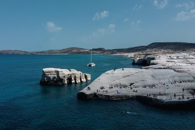 Private Cruise with Speedboat: Milos- Polyaigos- Kimolos - An In-Depth Look at the Experience