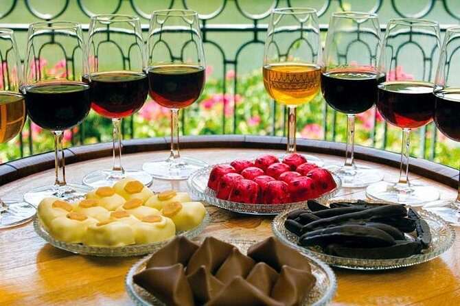 Private Cultural and Foodie Experience in Lisbon - An Inside Look at the Lisbon Food and Culture Tour