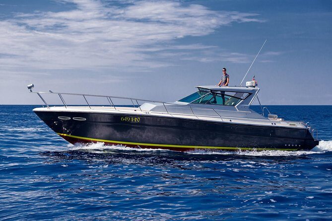 Private custom Blue & Green Cave tour with yacht from Hvar town - Who Is This Tour Best For?