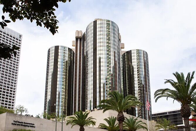 Private Custom Los Angeles Hollywood Beverly Hills Tour - A Friendly Look at the Private Custom Los Angeles Hollywood Beverly Hills Tour