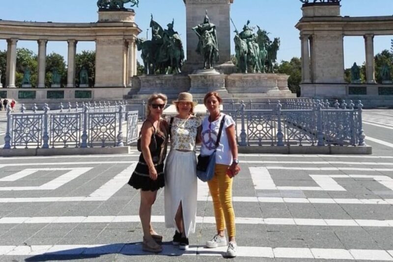 Private Custom Tour with Local Guide Budapest - Key Points