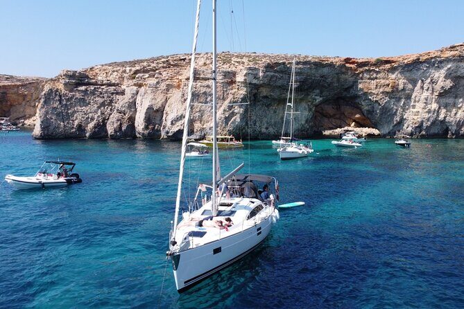 Private Day Charter on Amazing Mowgli - The Experience in Detail